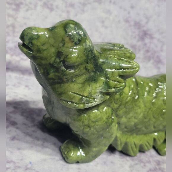 Green Jade Lizard - Picture 3 of 13